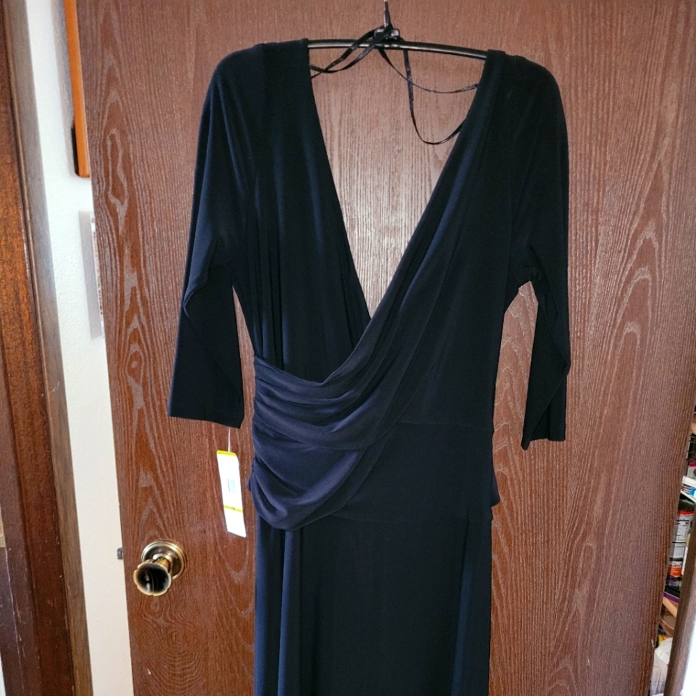 Black Jones New York dress deep V in front and back, Size 14